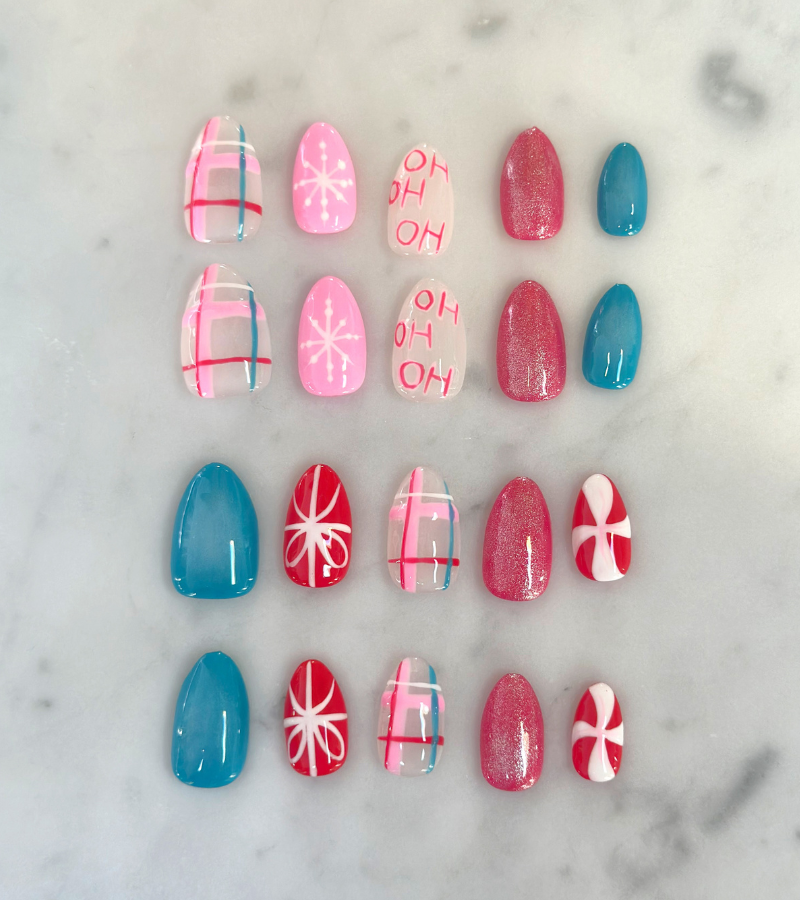 Christmas is Calling | Short Almond