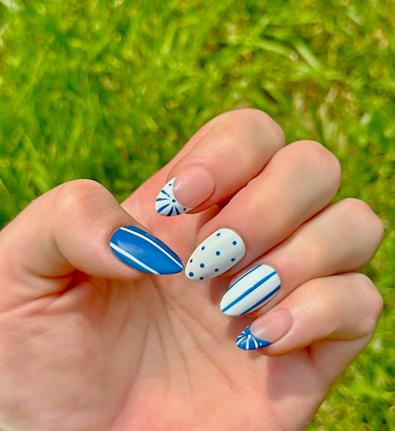 Blue Me Away | Salon Press-On Nails