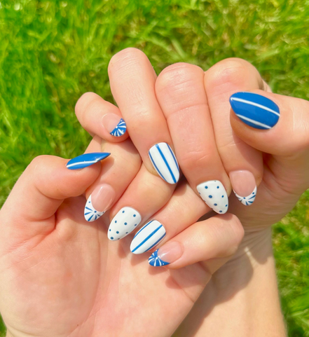 Blue Me Away | Salon Press-On Nails