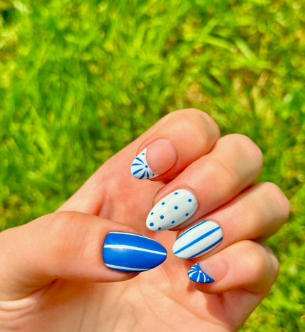 Blue Me Away | Salon Press-On Nails