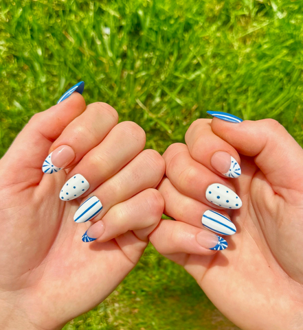 Blue Me Away | Salon Press-On Nails