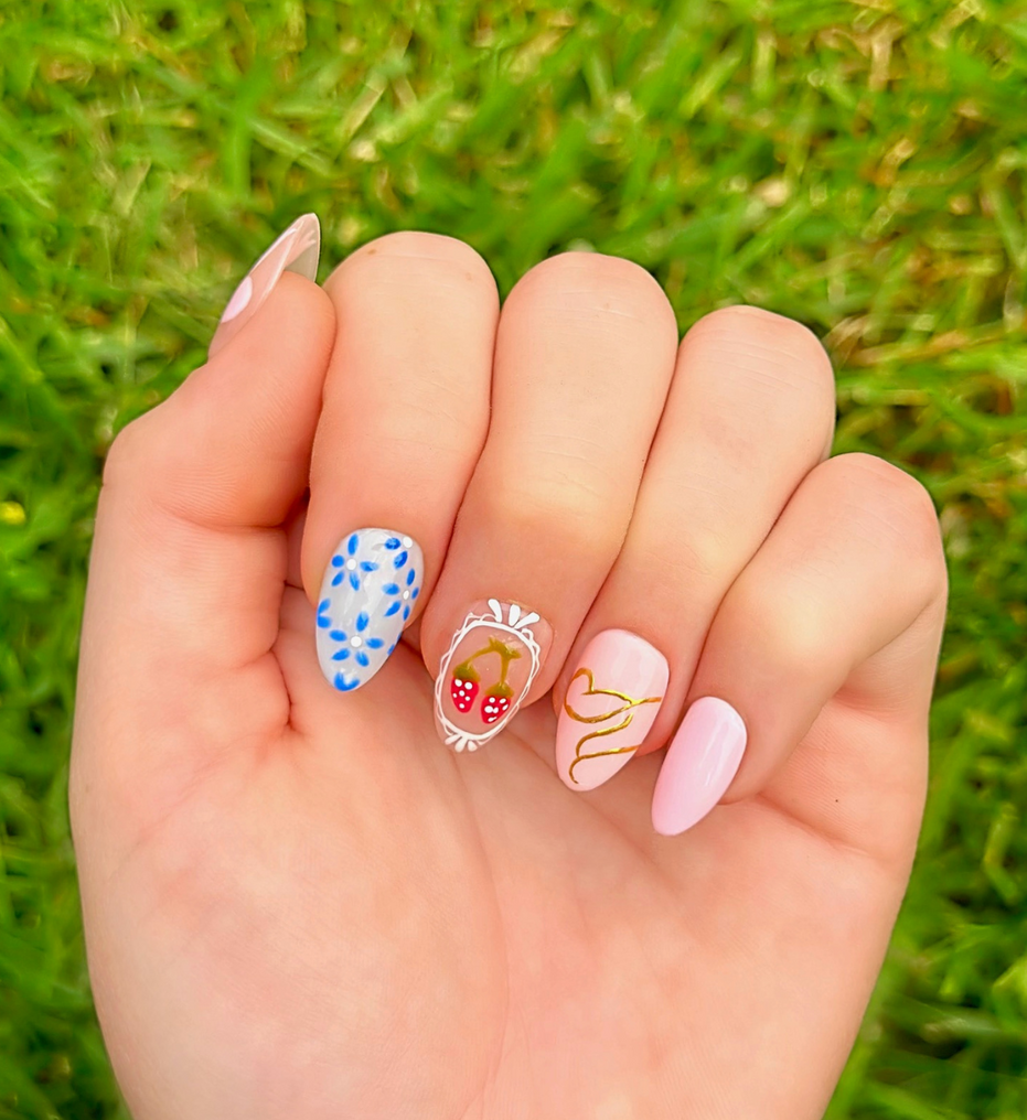 Love Shack | Short Almond