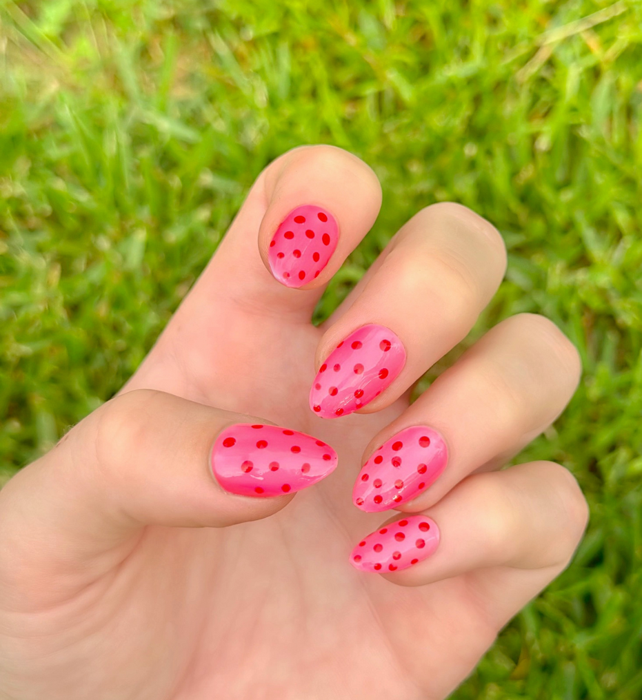 Dot Pink | Short Almond