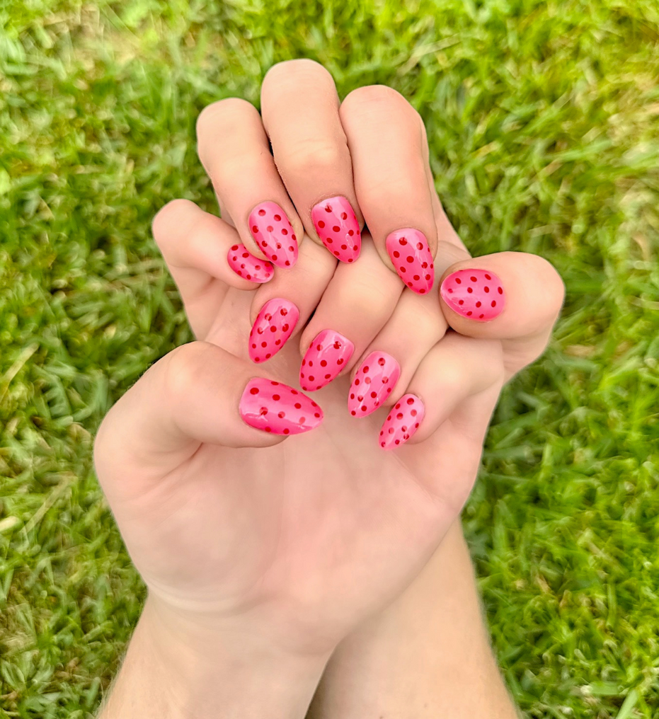 Dot Pink | Short Almond