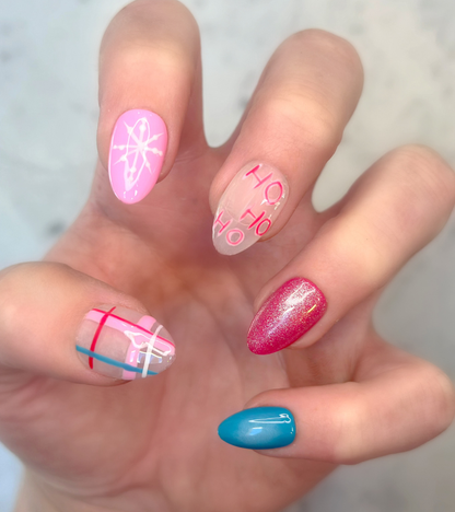 Christmas is Calling | Short Almond