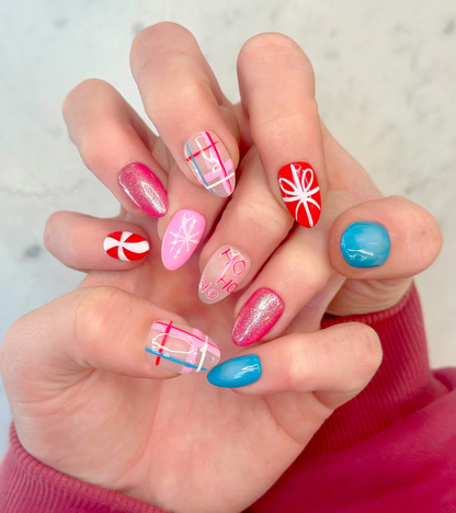 Christmas is Calling | Short Almond