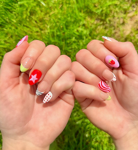 Strawberry Picnic | Salon Press-On Nails