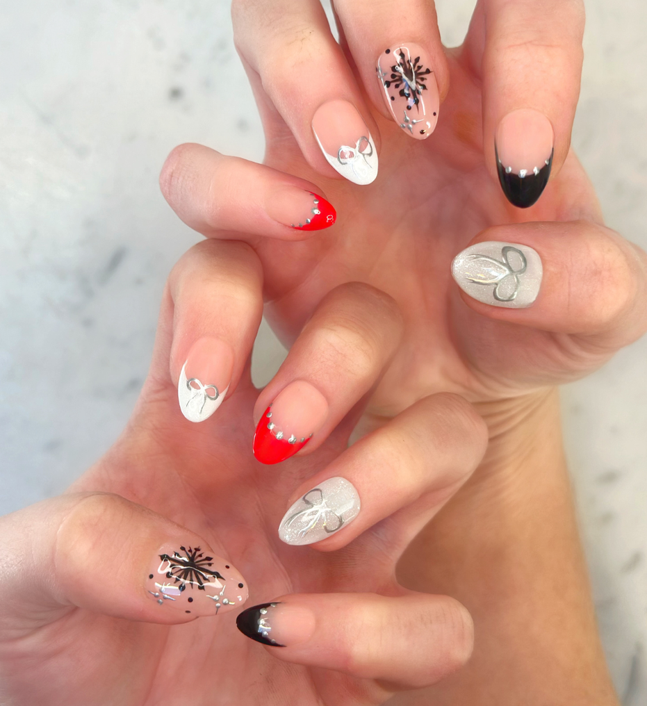 Electric Snowstorm | Salon Press-On Nails