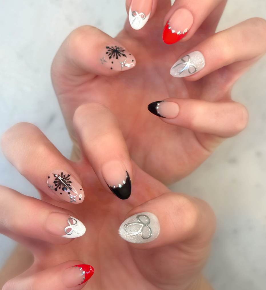 Electric Snowstorm | Salon Press-On Nails